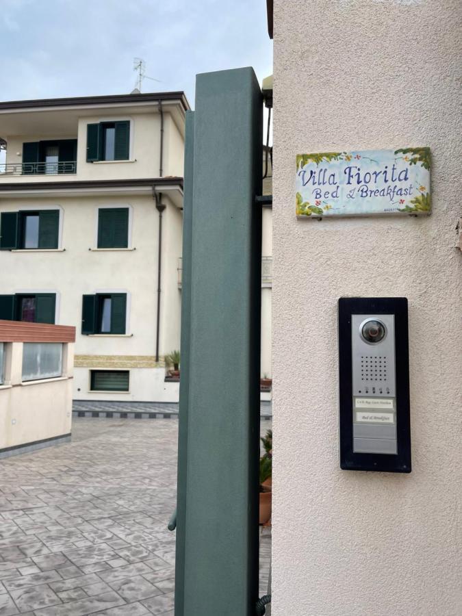 B&B Villa Fiorita Pontecagnano Exterior foto